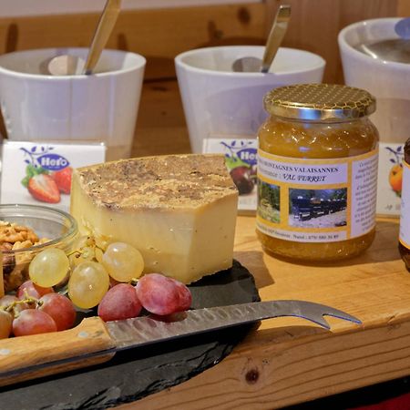 Auberge Des Glaciers Orsières Zewnętrze zdjęcie