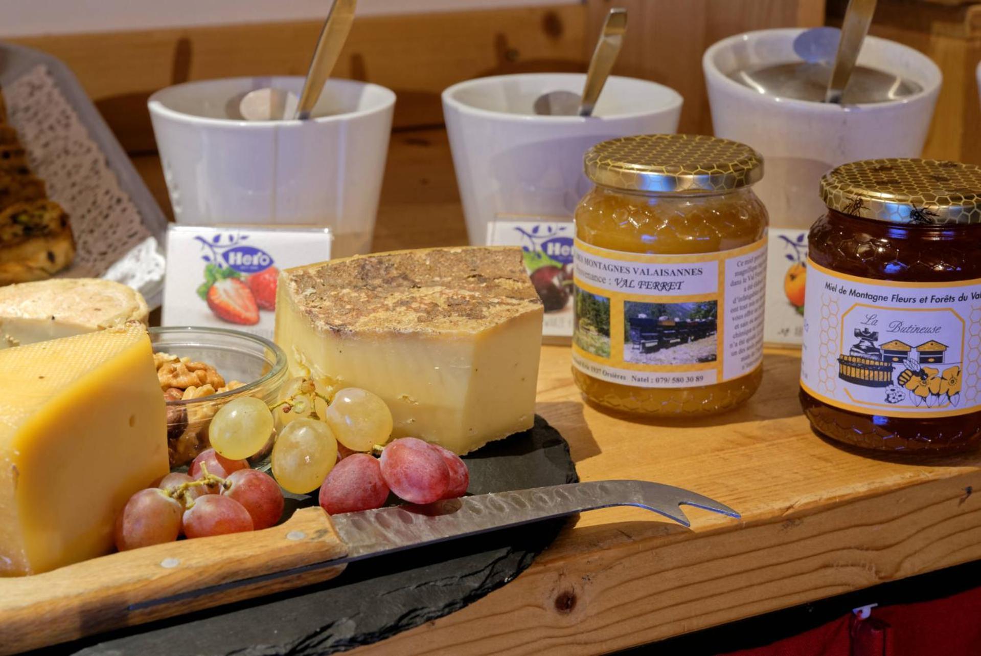 Auberge Des Glaciers Orsières Zewnętrze zdjęcie